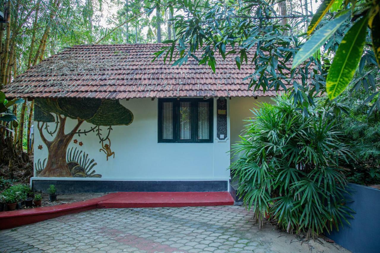 Orchid Trails Resort Sultan Bathery Eksteriør billede